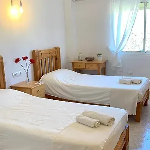 hostal-sango-sierra-de-las-nieves.es-andalucia.com/